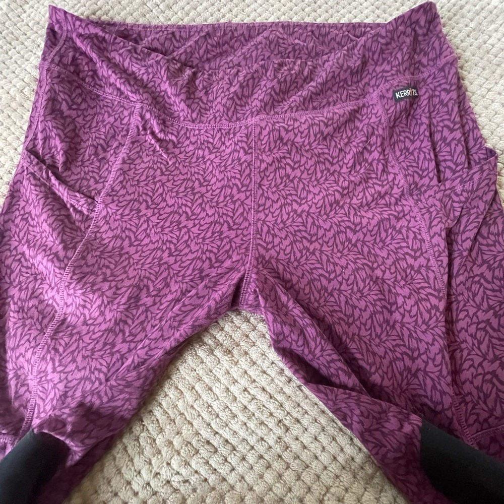 Kerrits women’s purple 2x stretch riding tights. - Picture 3 of 5